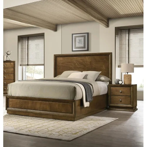 General Use Queen Bed With Two Nightstands Bedroom Set